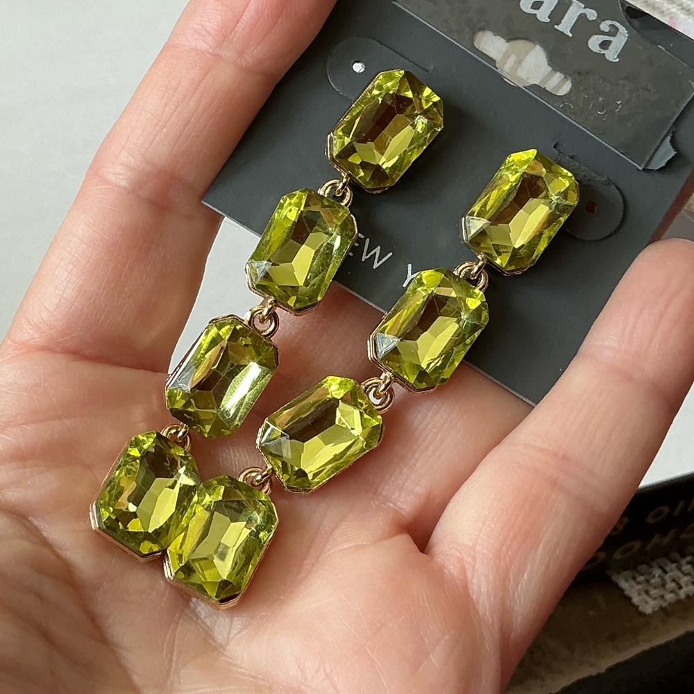 CARA NEW YORK Crystal Linear Drop Earrings - Picture 5 of 5